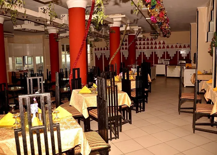 Sand Beach Resort 3*